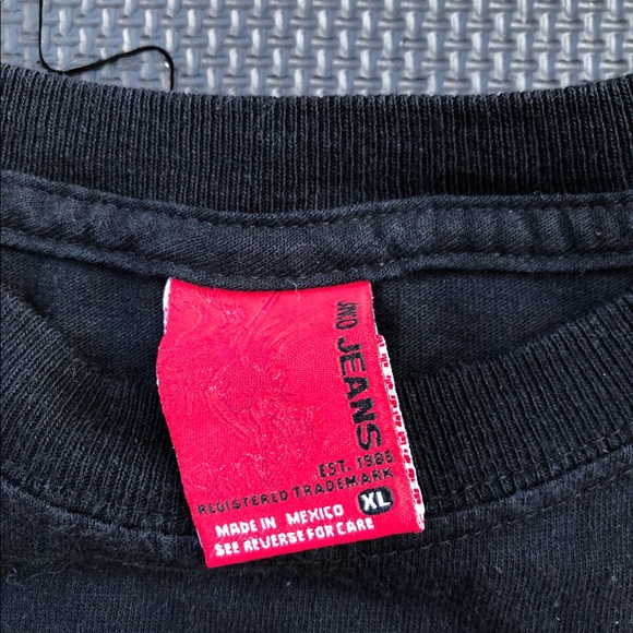 JNCO Jeans T-Shirt - Picture 3 of 3